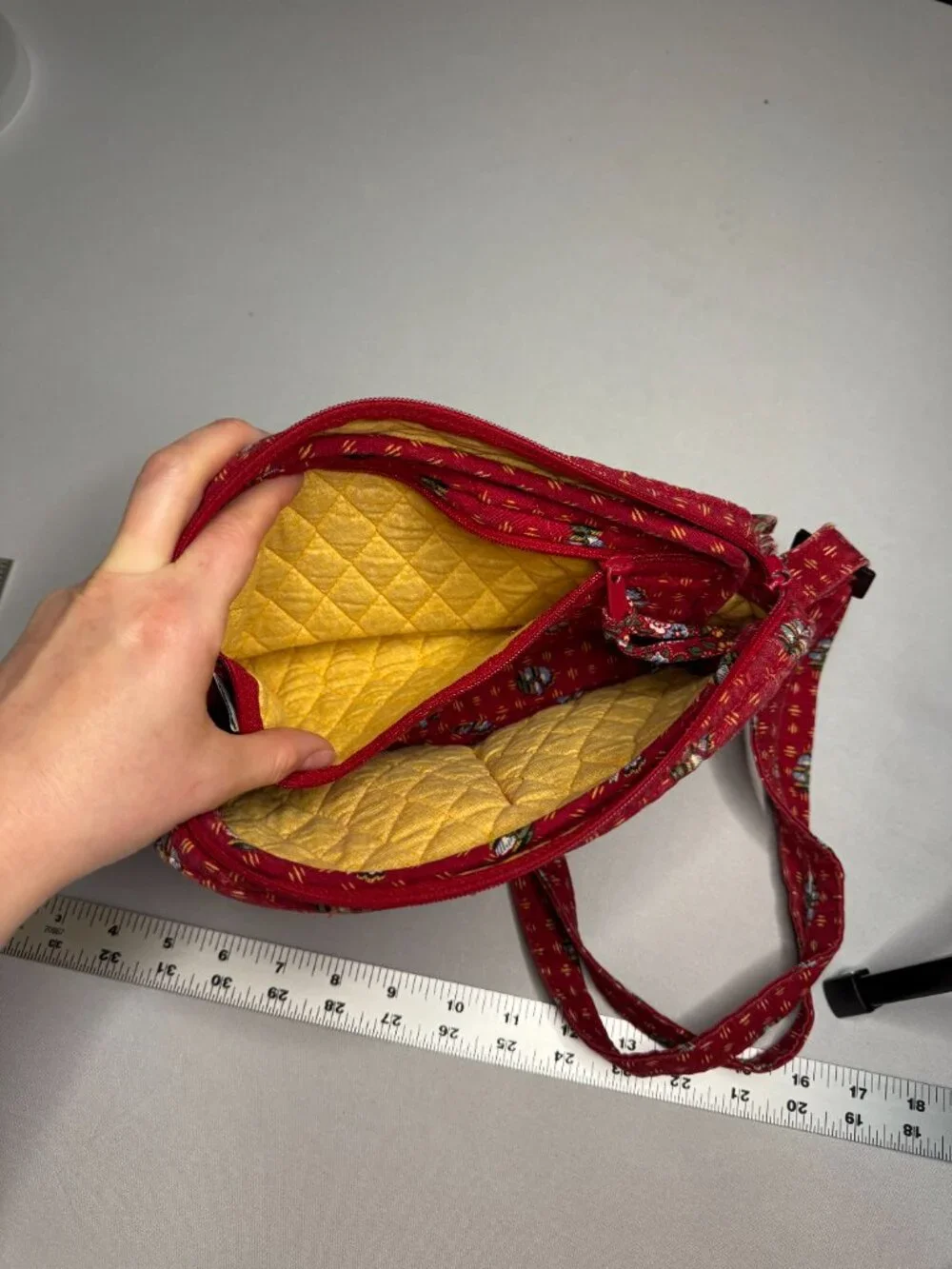 Vera Bradley Provincial Red Crossbody Bag Floral Cute! 90s Retired